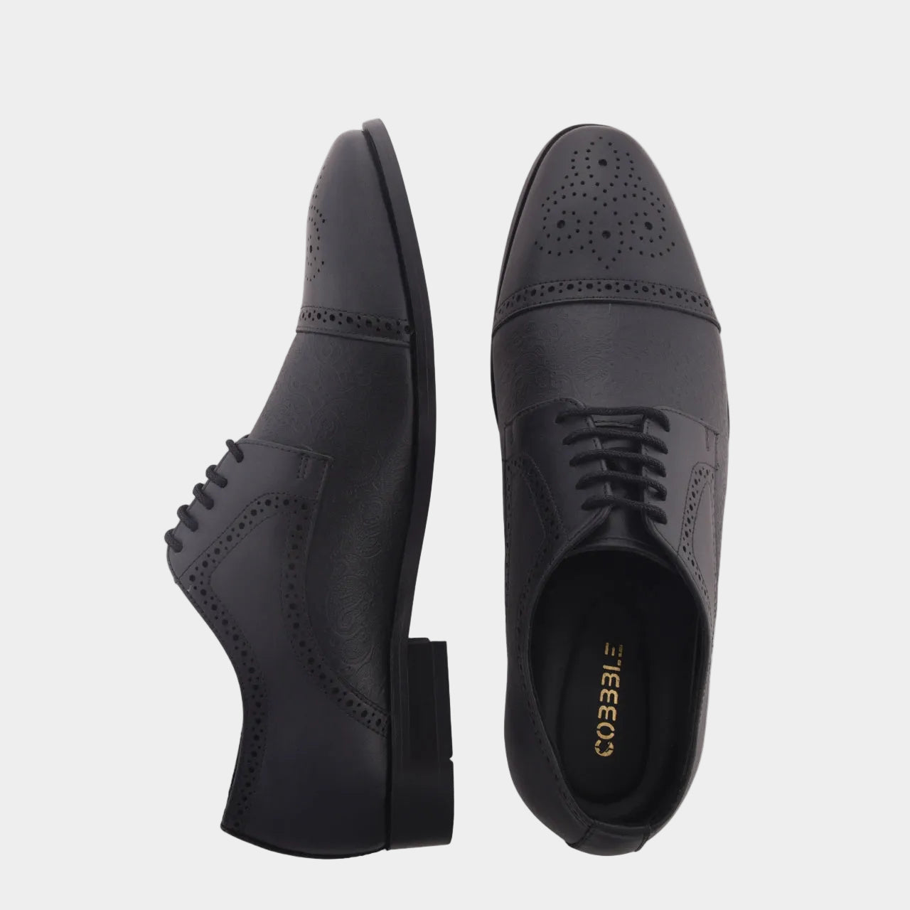Cobbble Men's Premium Engraved Brogue Leather Shoes - Black