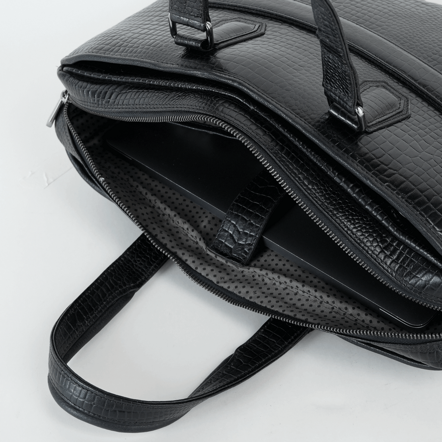 Cobbble Croco Executive Laptop Briefcase - Black
