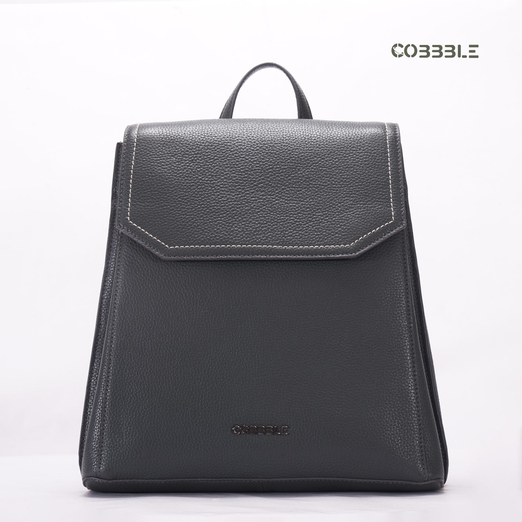 Cobbble Woman Mabel Flap Backpack – Gray, Tab Sleeve