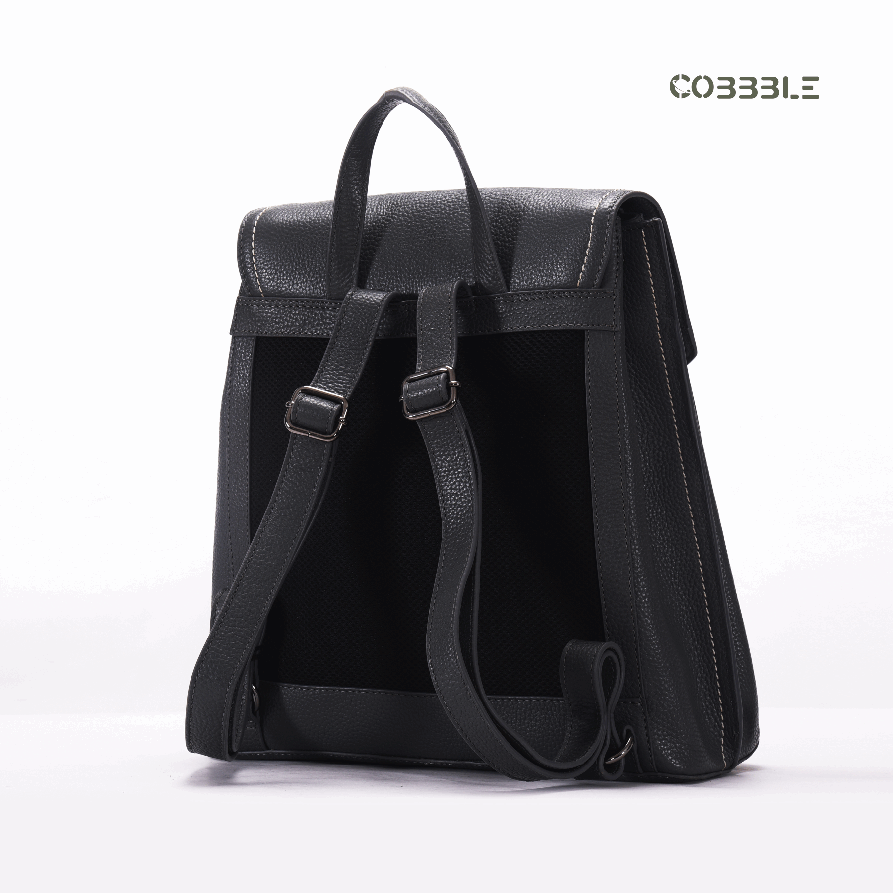 Cobbble Woman Mabel Flap Backpack – Gray, Tab Sleeve