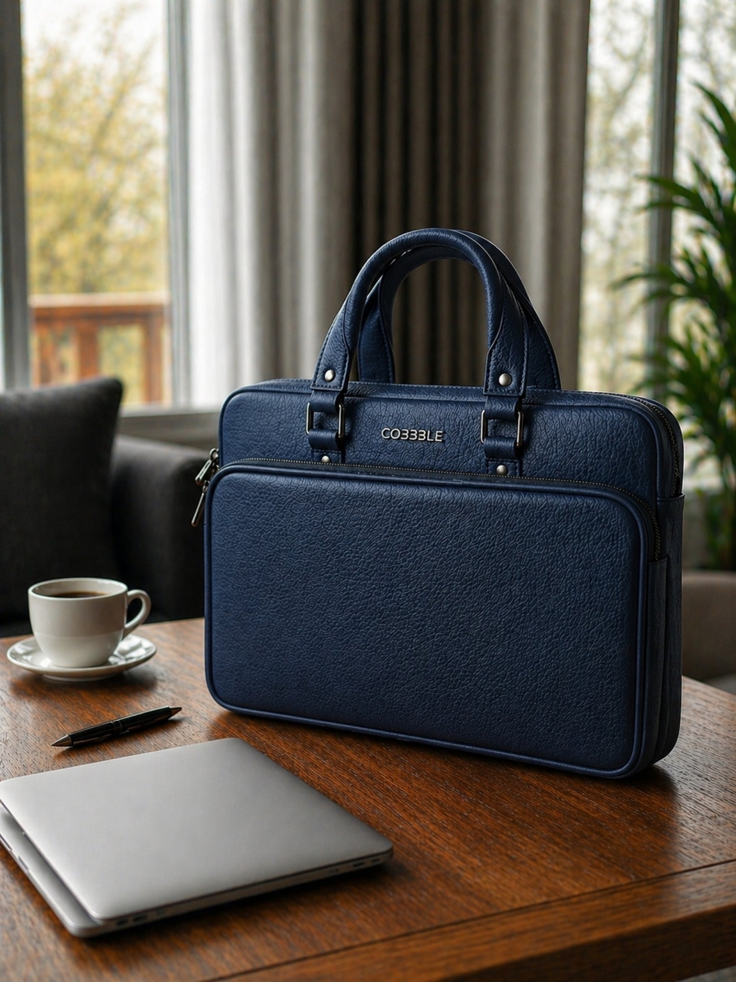 Cobbble Argus Laptop Bag