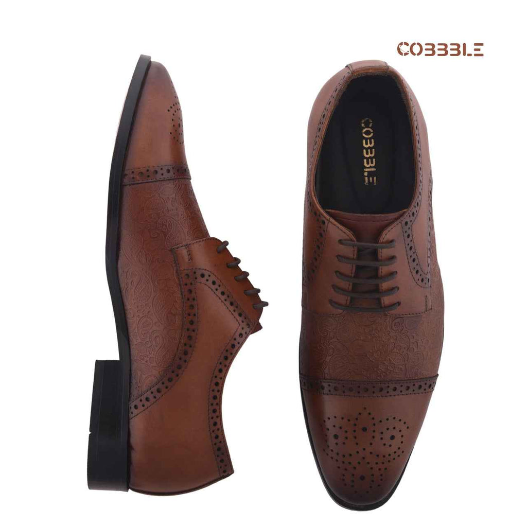 Luxury Shoes: Cobbble Men's Premium Engraved Brogue Leather Shoes - Tan