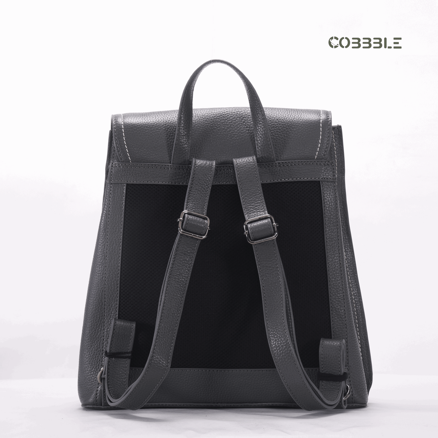 Cobbble Woman Mabel Flap Backpack – Gray, Tab Sleeve