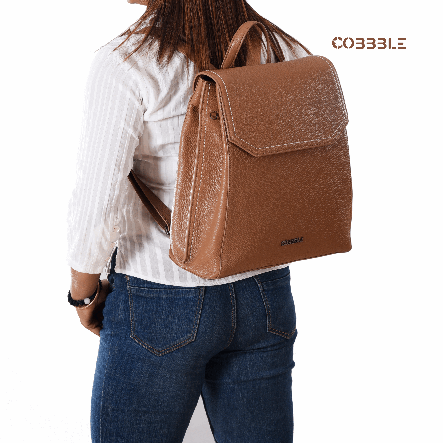 Cobbble Woman Mabel Flap Backpack – Mocha, Tab Sleeve