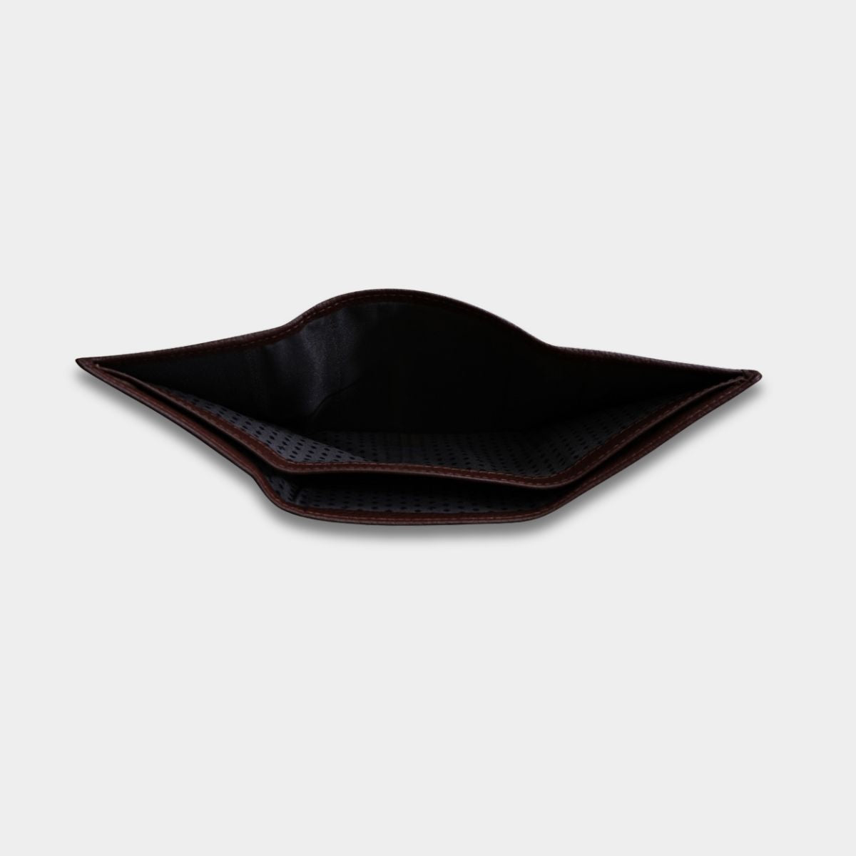 Cobbble Crest Leather Trifold Wallet - Brown