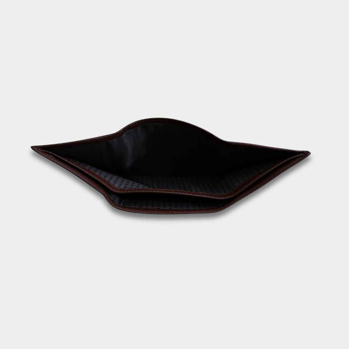 Cobbble Crest Leather Trifold Wallet - Brown