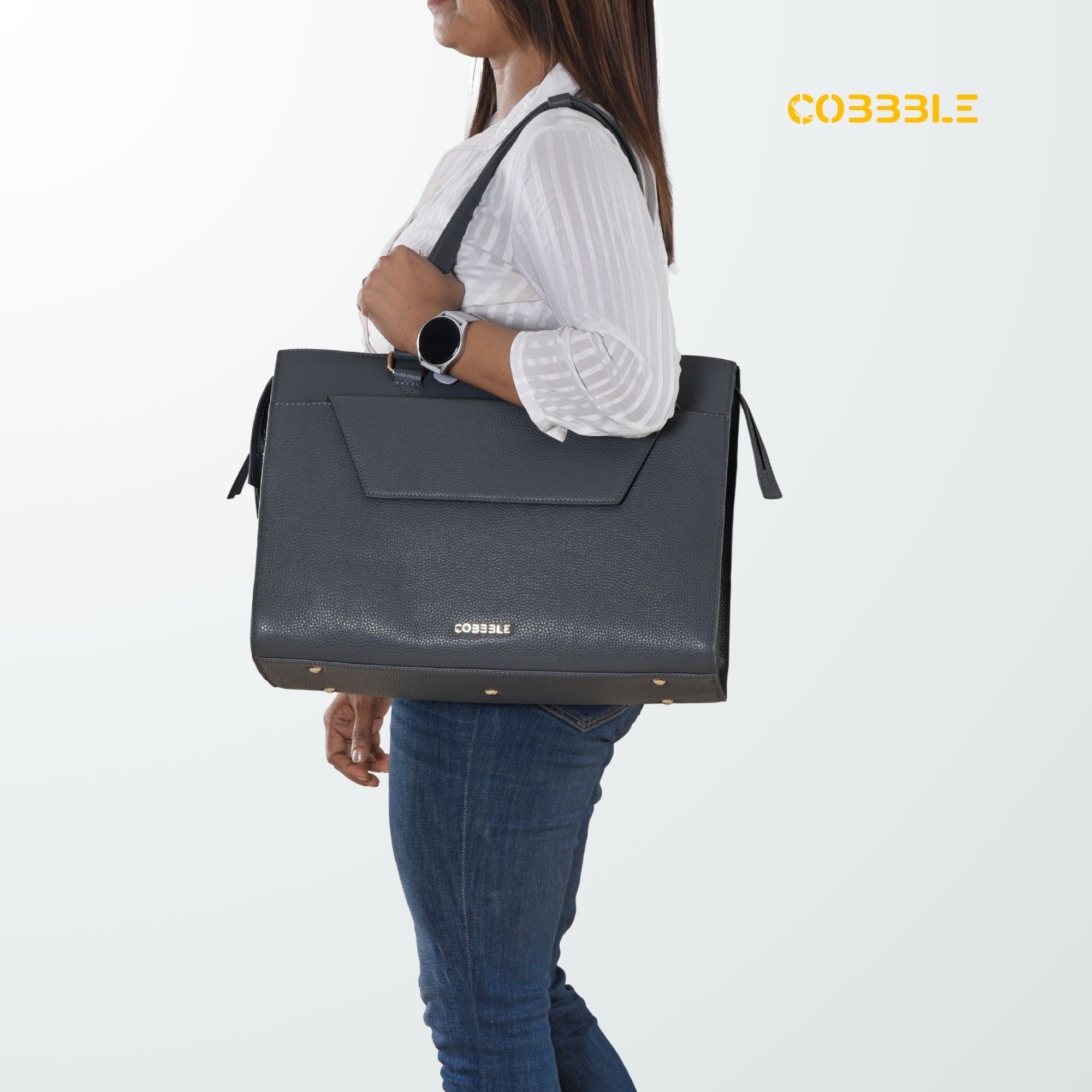 Cobbble Woman Shoulder Laptop Bag - Grey , Multi-Pocket