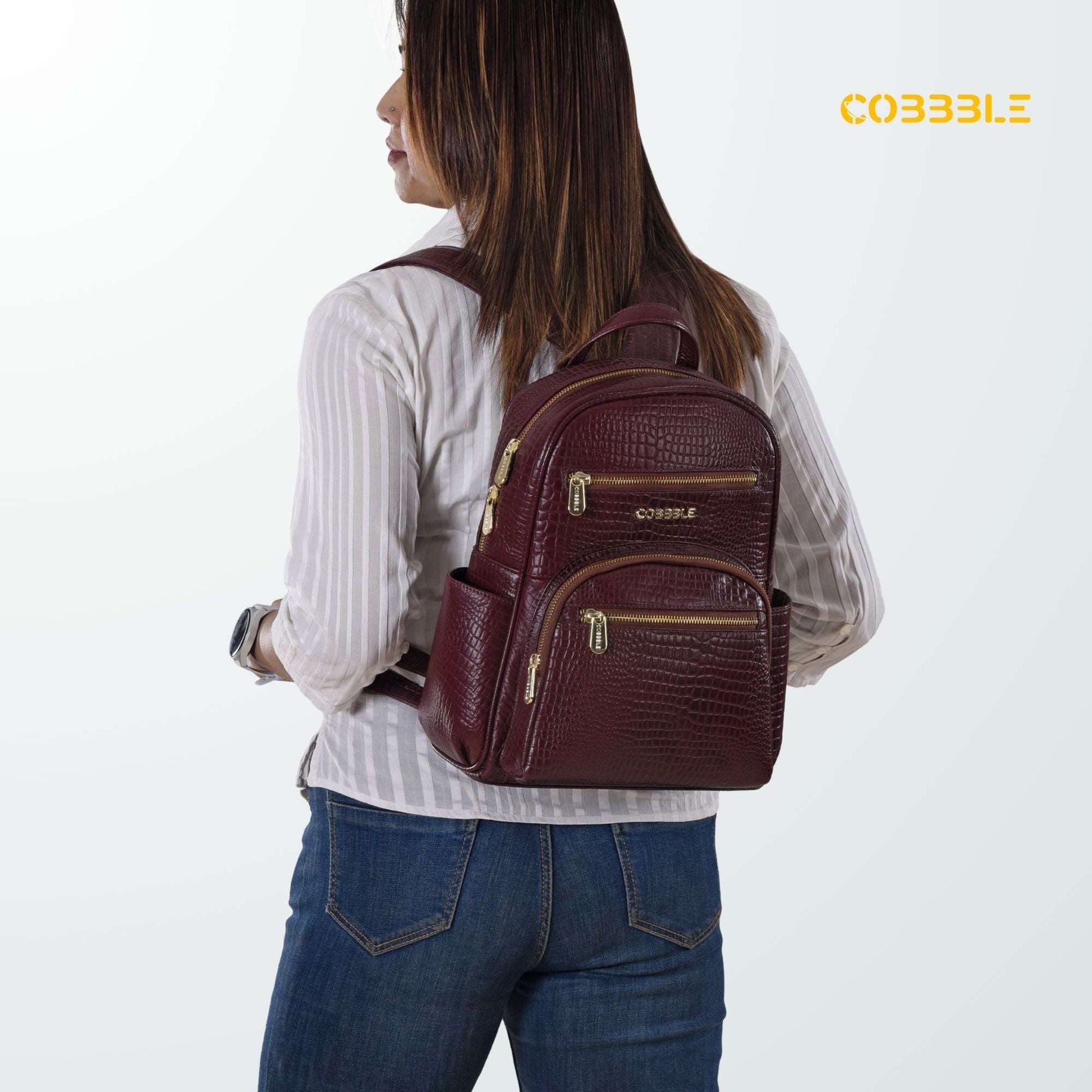 Cobbble Woman Croco Day Backpack - Cherry, Multi-Pocket