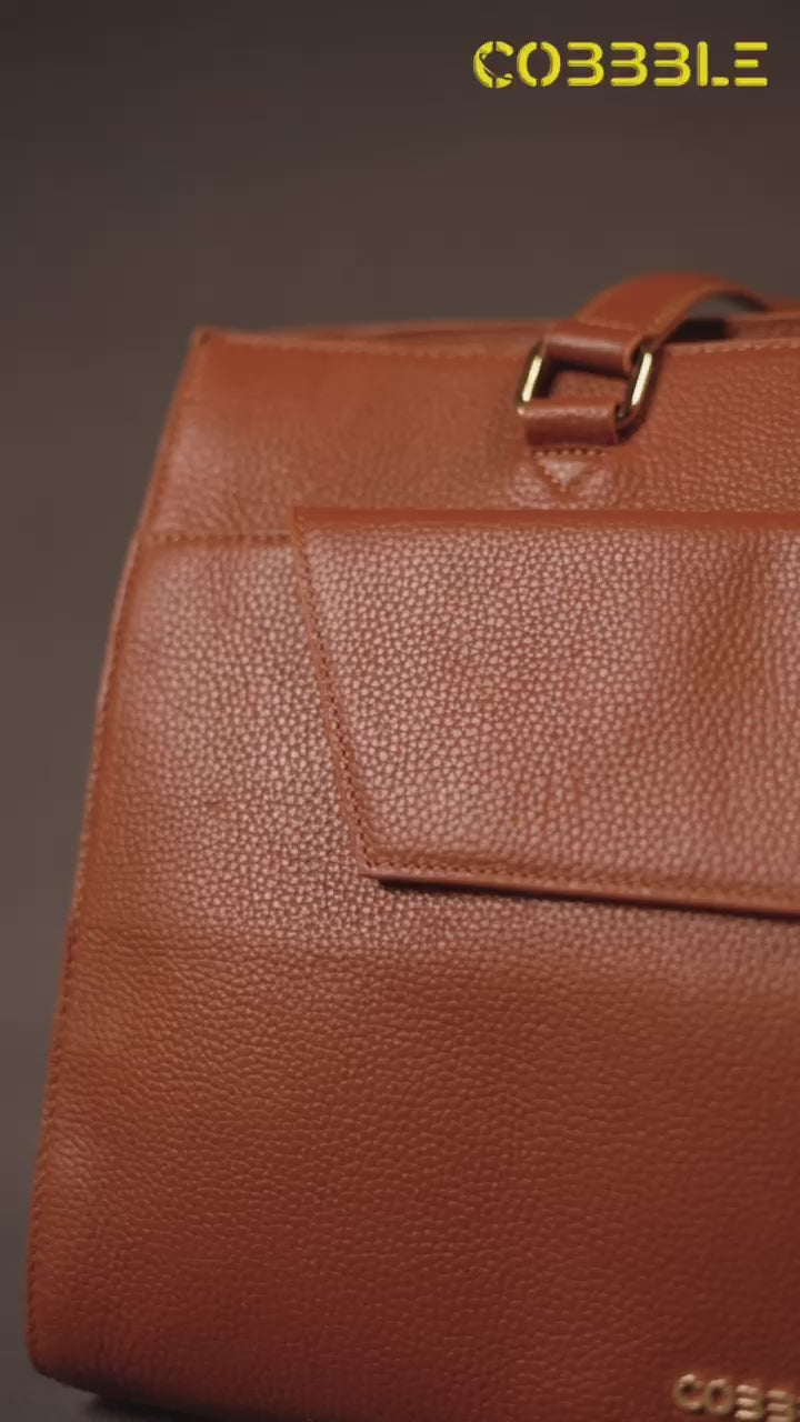 Cobbble Woman Shoulder Laptop Bag - Tan, Multi-Pocket