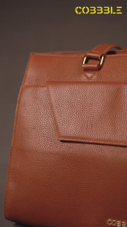 Cobbble Woman Shoulder Laptop Bag - Tan, Multi-Pocket
